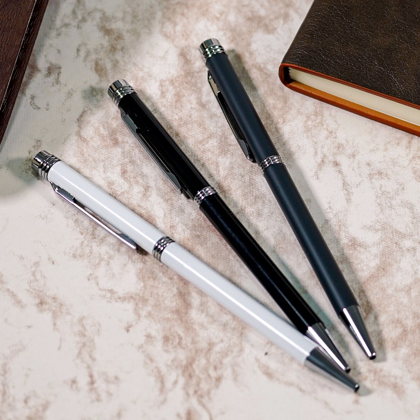 Eliot FM-0576